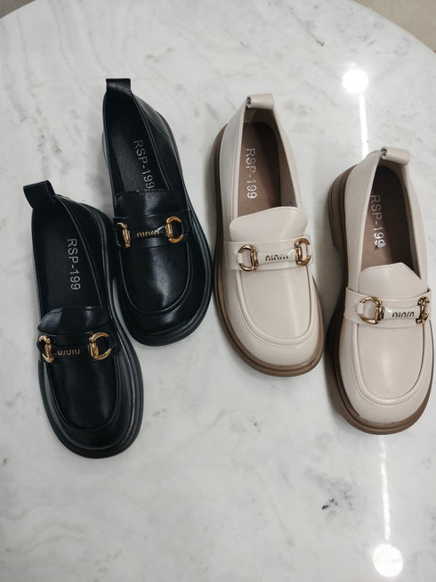Women Casual Metal Decor Loafers Shoes
